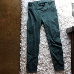 Outdoor voices leggings green
